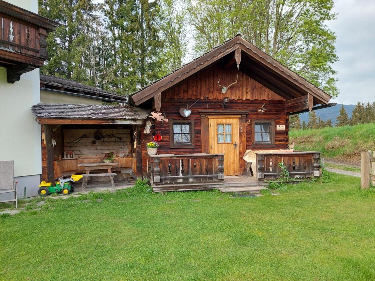 Hexenhaus Apartment Hüttau Екстериор снимка